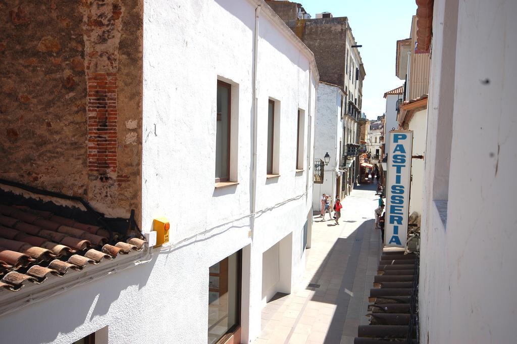 Lets Holidays Cozy Apartment 70 M. From The Beach In Tossa Tossa de Mar Exterior photo