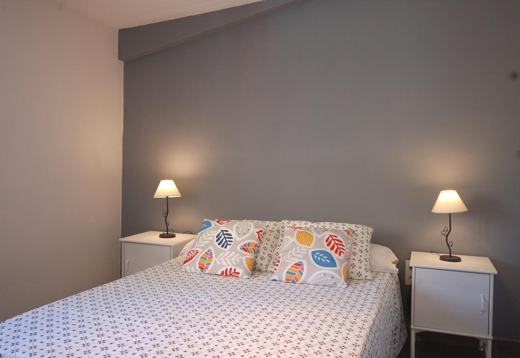 Lets Holidays Cozy Apartment 70 M. From The Beach In Tossa Tossa de Mar Exterior photo