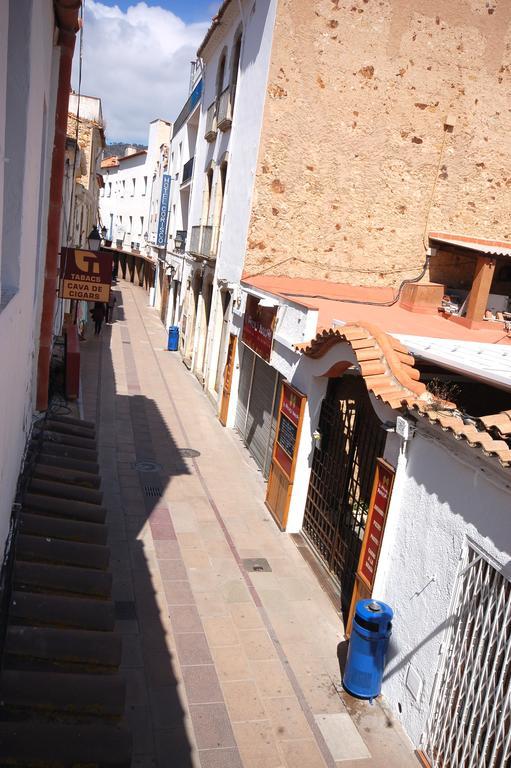 Lets Holidays Cozy Apartment 70 M. From The Beach In Tossa Tossa de Mar Exterior photo